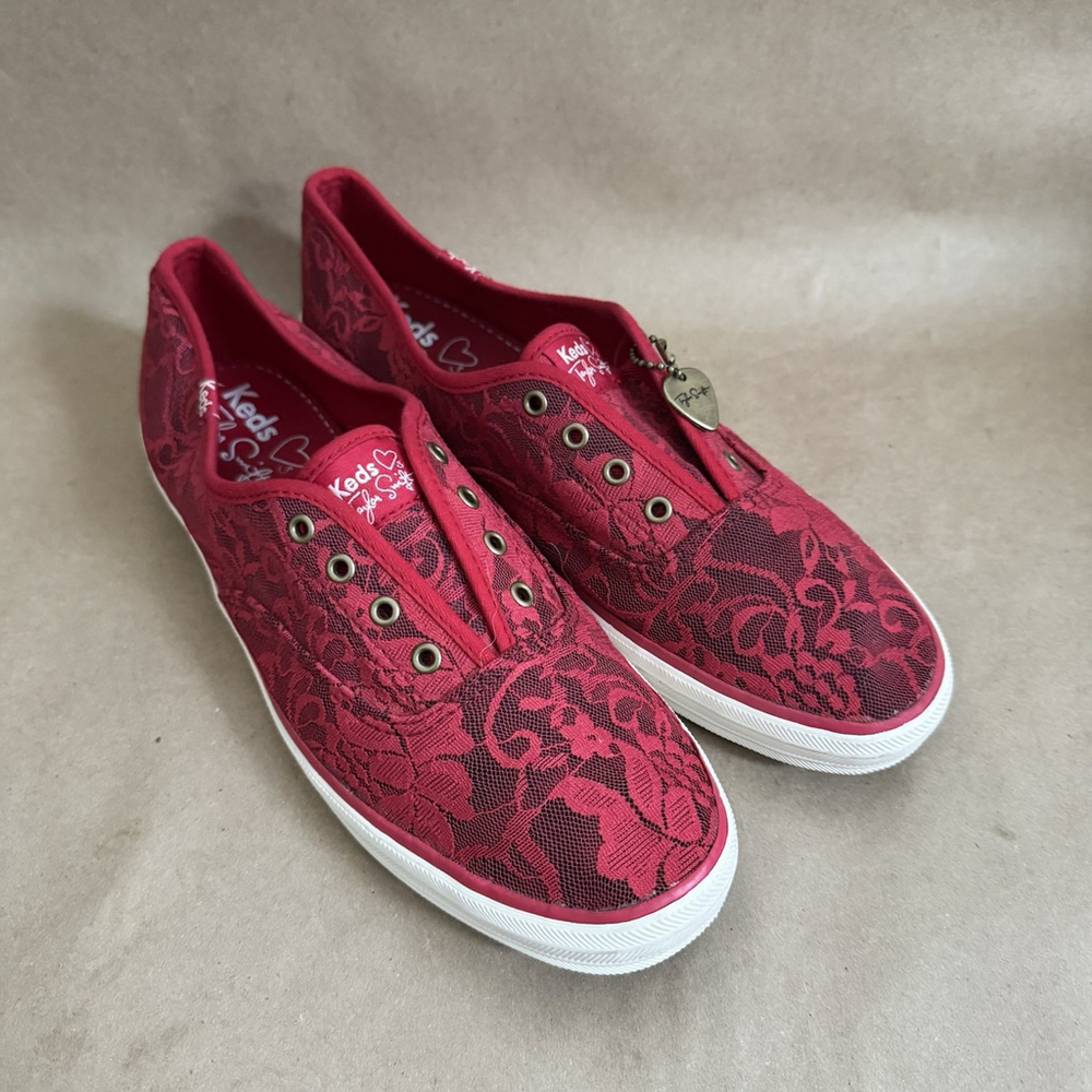 Taylor Swift x Keds Red Lace Slip On Sneakers With Guitar Pick Charm RARE W8.5